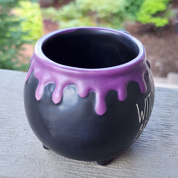 Rae Dunn Witch's Brew Cauldron Mug Halloween Holiday Kitchen - Picture 3 of 4